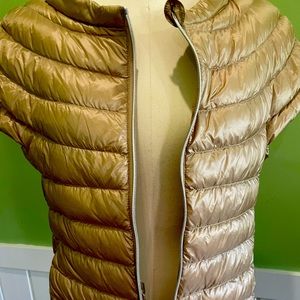 Cotes of London St. Ives short sleeve puffer